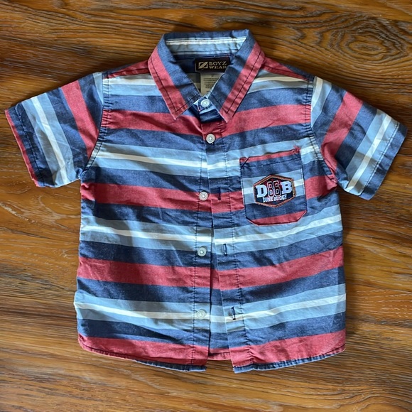 Button down collared shirts - Picture 4 of 4